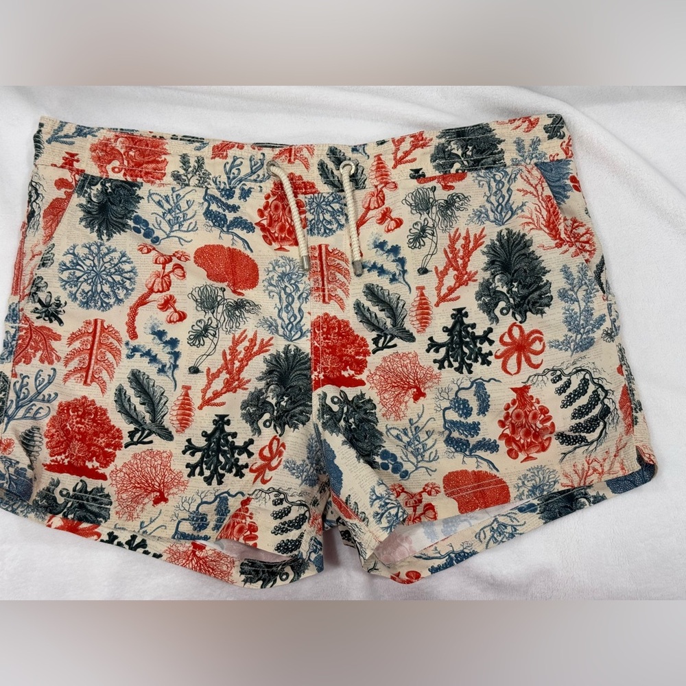 ATALAYE BAIN DE BIARRITZ SWIM SHORTS SIZE MEDIUM 
Coral Reef Patterned Shorts